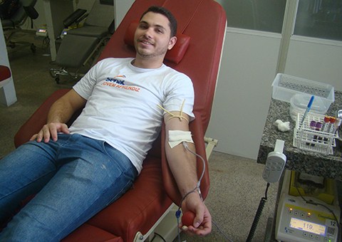 ses-hemocentro-recebe-alunos-do-senac-doando-sangue-5.jpg ses-hemocentro-recebe-alunos-do-senac-doando-sangue-5.jpg
