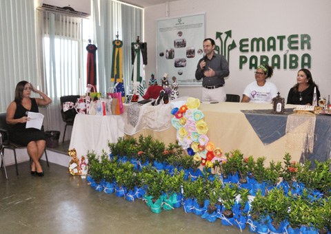 lancamento-do-programa-Pro-equidade-de-genero-e-raca-na-emater-1.jpg