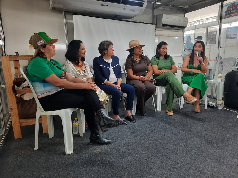 Encontro de Mulheres do Agro em Mari.jpg