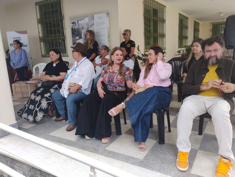 matéria-28-12-2025-finalização-projeto-renda-se-Foto-1 Jorge Rezende.jpeg