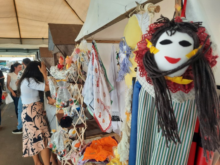 Artensato exposto na 8a Festa da Cabra Rainha.jpg
