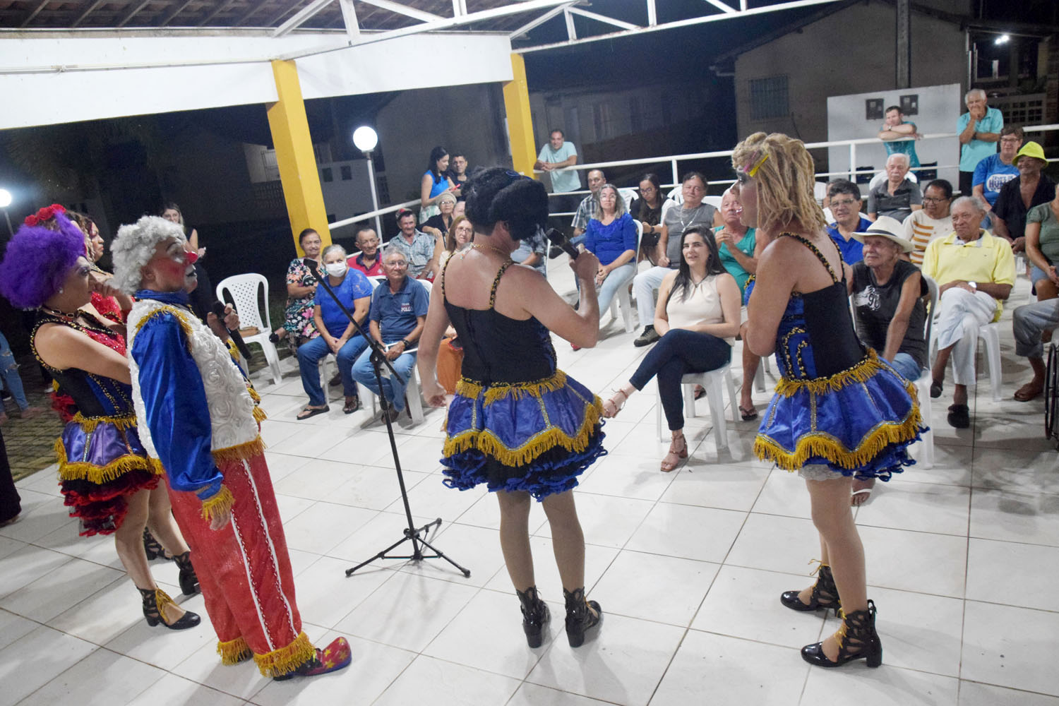29-04-24 Apresentação do Pastoril Profano no Cidade Madura em Guarabira foto-Alberto Machado  (13).JPG