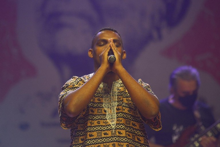 JOAO CARLOS JR (festival).jpg