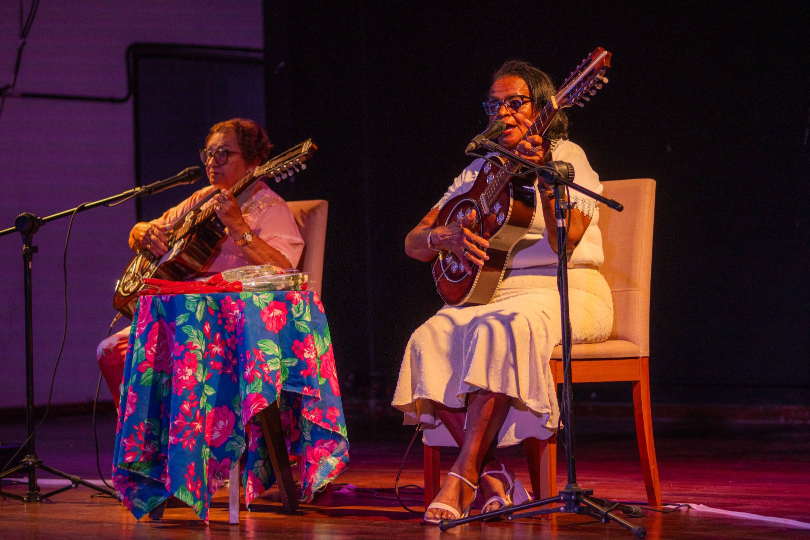 encontro mulheres repentistas 2024-Foto por @thercles-01782.jpg