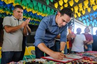 Governador Lucas Ribeiro autoriza obras, firma convênios e destina R$ 10 milhões para Areia e Alagoa Nova