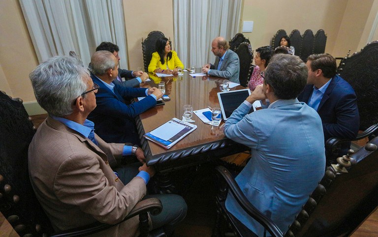 governadora em exercico ligia reune com BIDI_foto junior fernandes (4).jpg