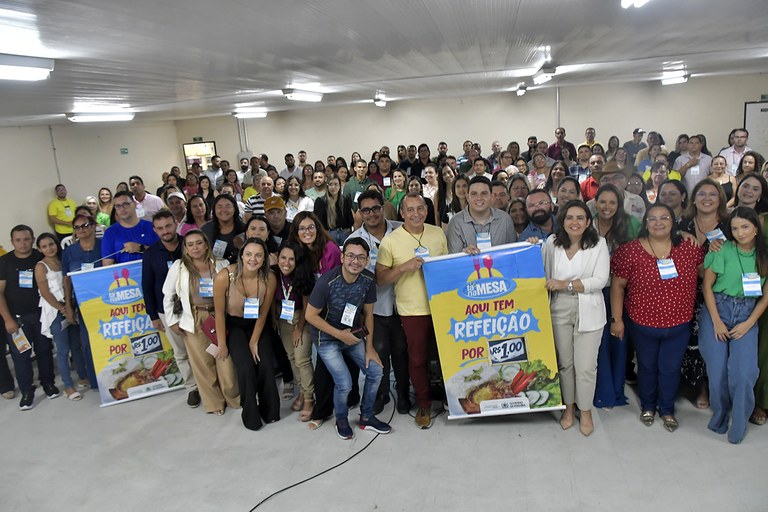 28-11-23 Encontro do  tá na Mesa Foto-Alberto Machado (162).JPG