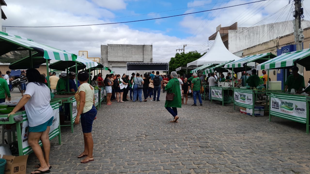 Brejo do Cruz-feira 22-07.jpg