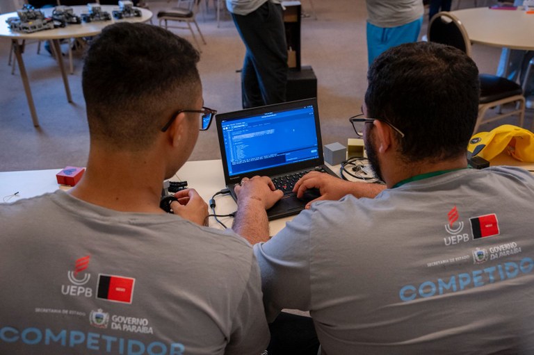 WhatsApp Image 2025-10-15 at 16.33.03 (2).jpeg