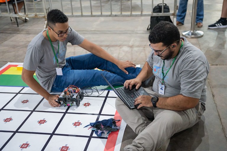 WhatsApp Image 2025-10-15 at 16.33.03 (3).jpeg