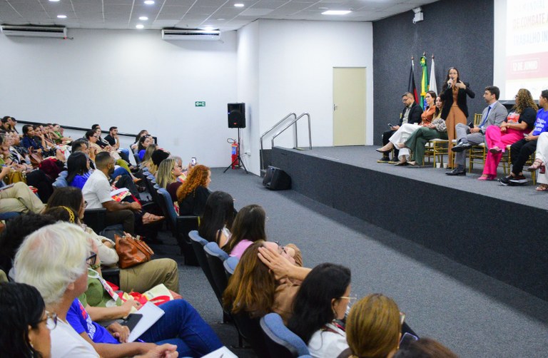 15-06-2026_4_Seminário_Estadual_de_Enfrentamento_ao_Trabalho_Infantil-6.jpg