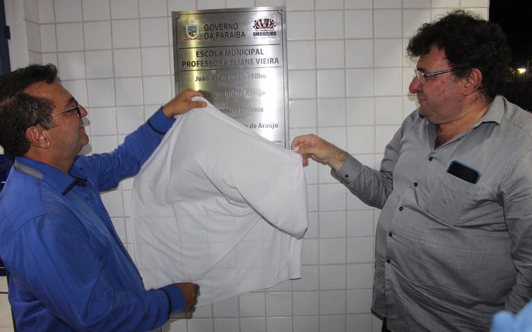Governo ianugura escola municipal em umbuzeiro (2).jpeg