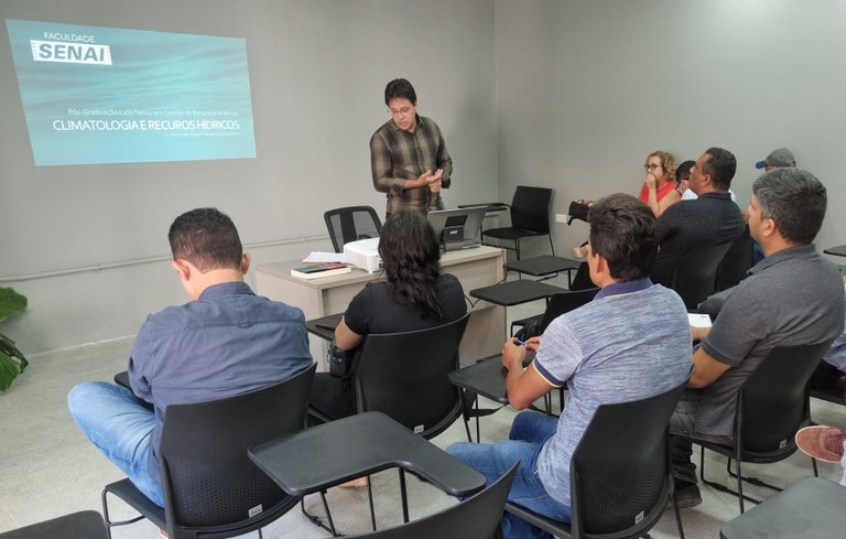pos graduacao Aesa professor Alexandre Magno.jpg