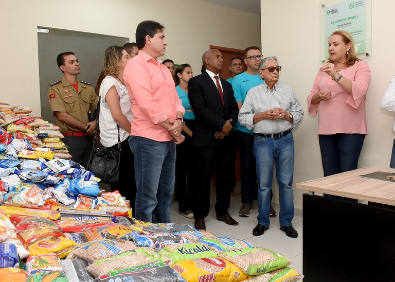 27_12_19 Entrega dos alimentos arrecadados na corrida da Paz_fotos Andre Lucio (4).JPG