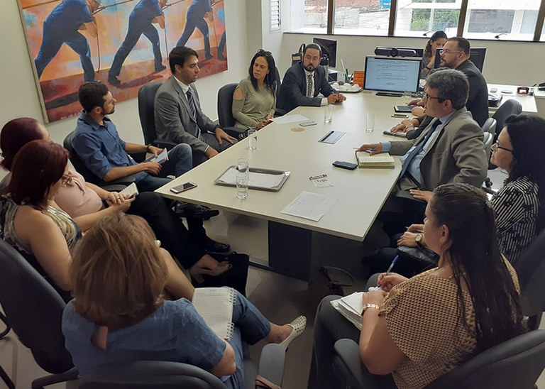 05_11_19 GOVERNO  E MPT DISCUTEM IMPLANTAÇÃO DO PROJETO DE APRENDIZAGEM  NO SISTEMA SOCIOEDUCATIVO  (2).jpg