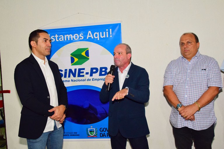 07-02-25 Inauguração do Sine de Princesa Isabel Foto-Alberto Machado (59).JPG