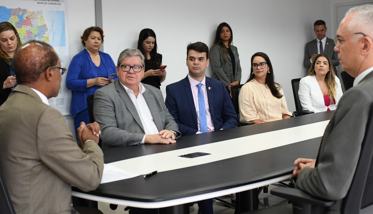 DSC_7032~2.JPG