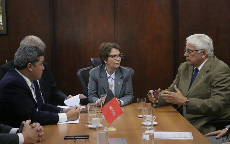 agricultura pb convenio com Ministerio da Agricultura de estimulos ao plantil da palma 4.jpg