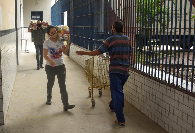 cestas básicas educação_Delmer Rodrigues (6).jpeg