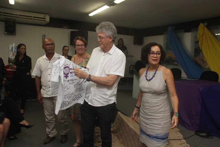 lançamento-documentário3-foto-Alberi-Pontes.jpeg