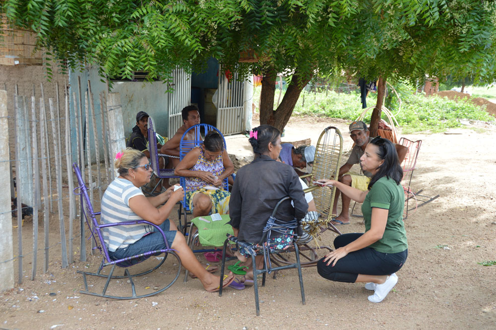 18-03-19 visita a comunidade cigana foto-Alberto Machado  (1).JPG