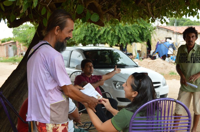 18-03-19 visita a comunidade cigana foto-Alberto Machado  (7).JPG