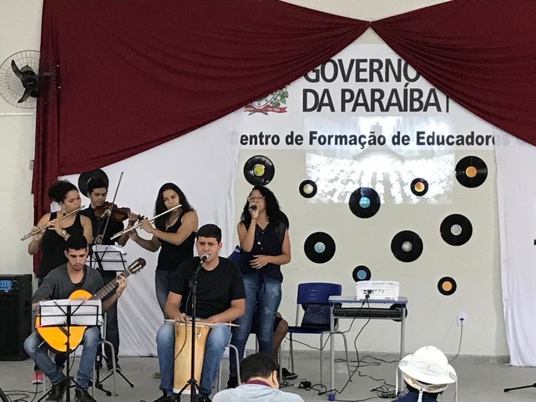 arte-em-cena2.jpg