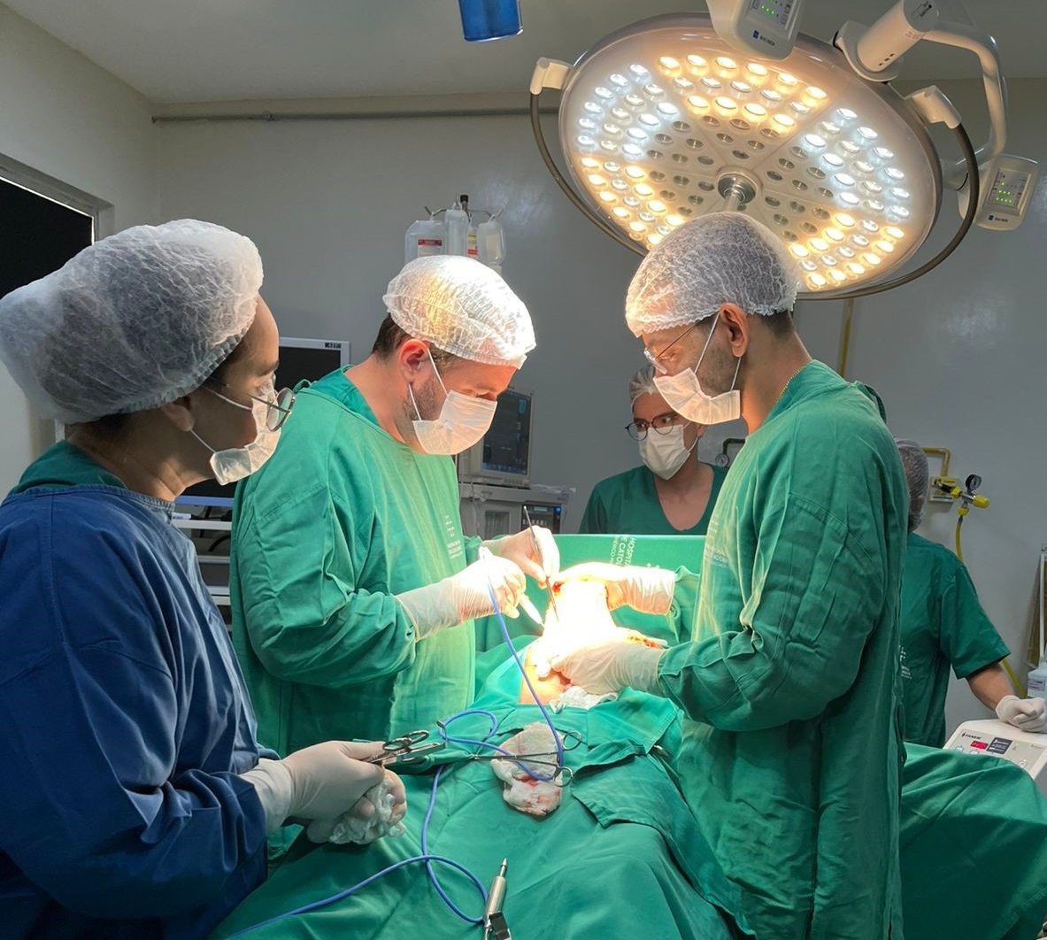 Gastrectomia total foi realizada no Hospital de Catolé nesta quinta (12).jpeg