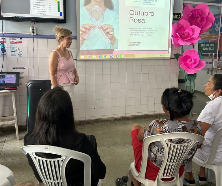 A diretora-geral do hospital, Josielma Oliveira.jpg