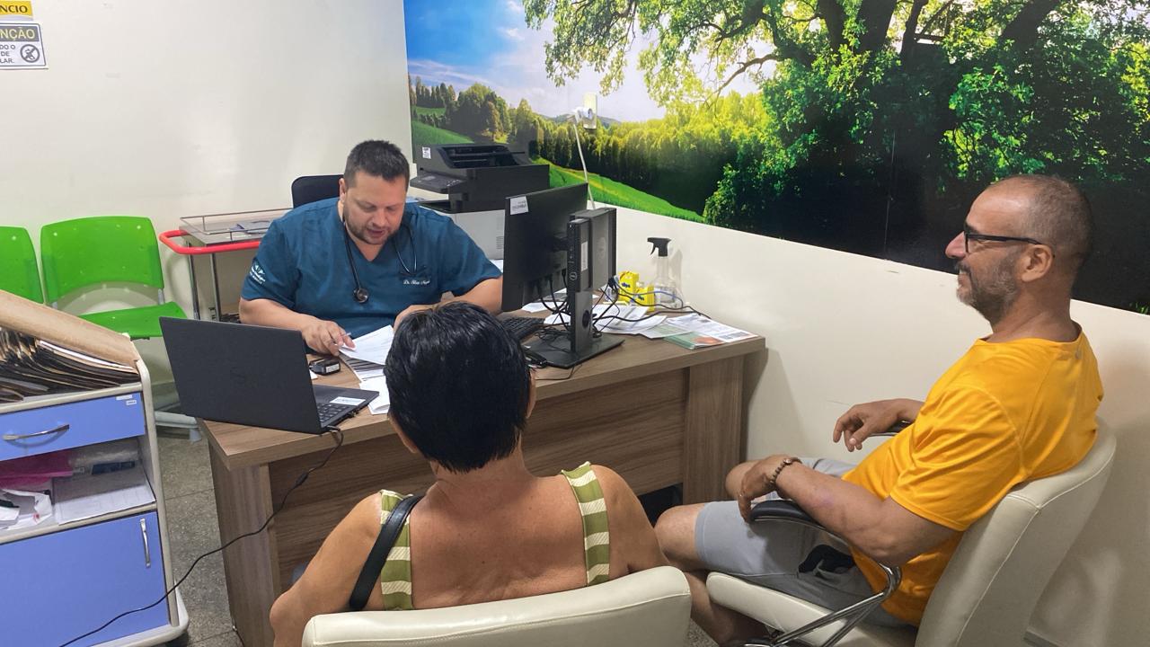 Uma das consultas no ambulatório de oncologia do Hospital do Bem.jpg