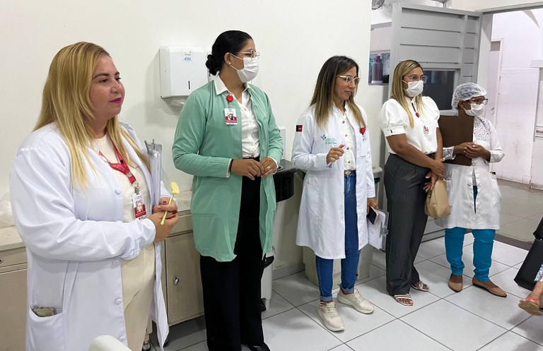 Além do setor de psicologia, outros profissionais se envolveram nas atividades.jpg