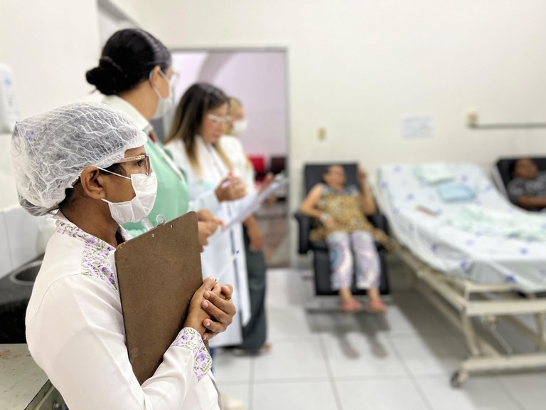 Equipe de Psicologia do Hospital de Patos visitou enfermarias e setores da unidade.jpg