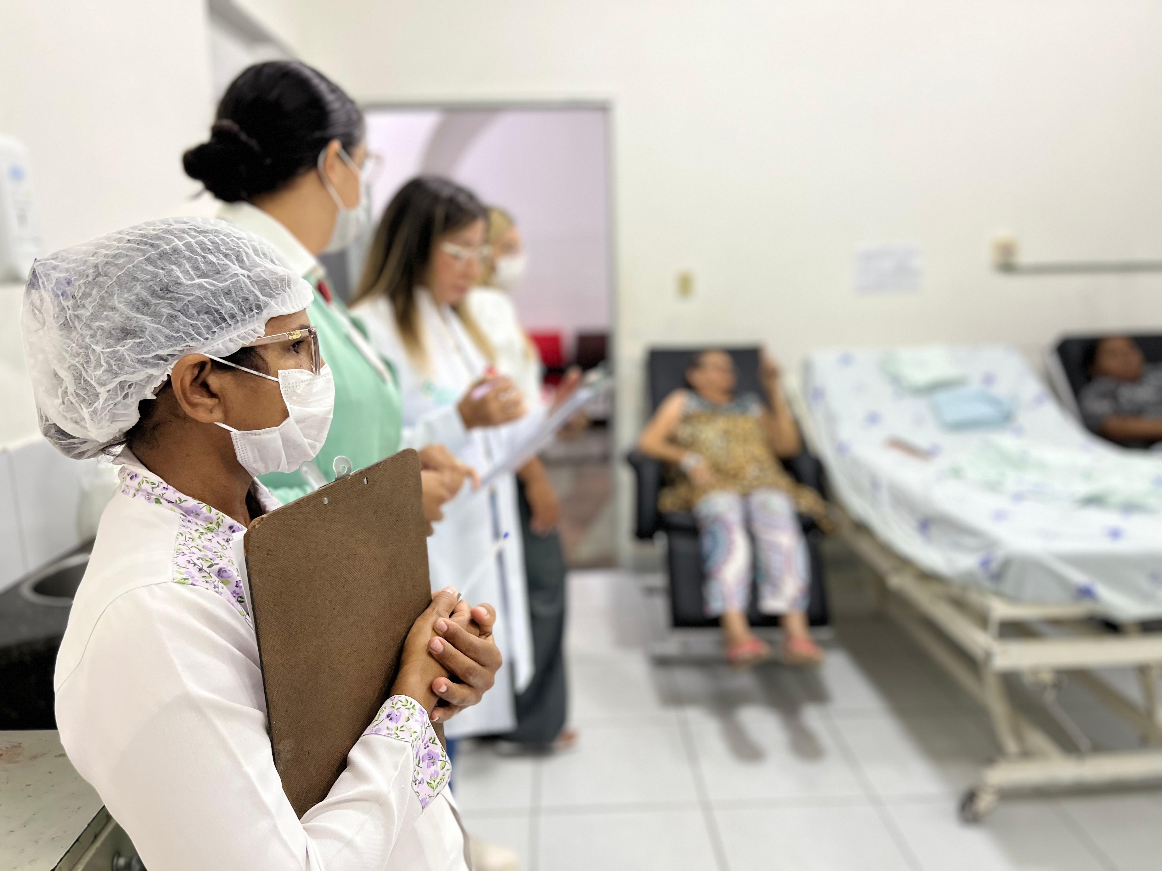 Equipe de Psicologia do Hospital de Patos visitou enfermarias e setores da unidade.jpg
