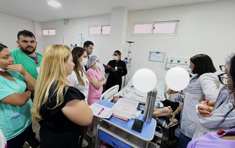 As visitas multiprofissionais beira leito no Hospital do Bem foram retomadas nesta terça-feira (4).jpg