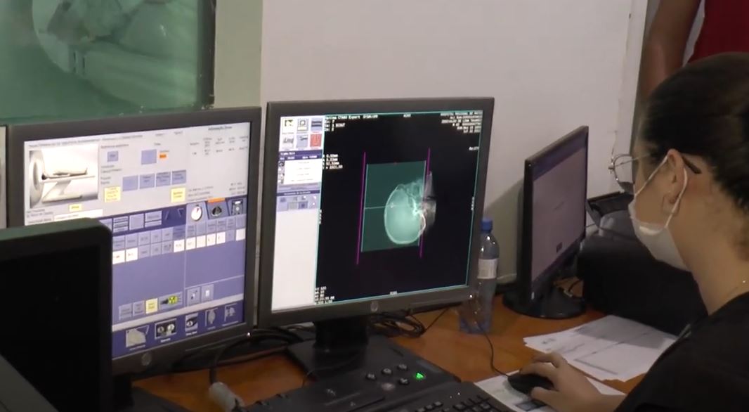 O novo tomográfo está instalado no Centro de Imagens do Hospital de Patos.JPG