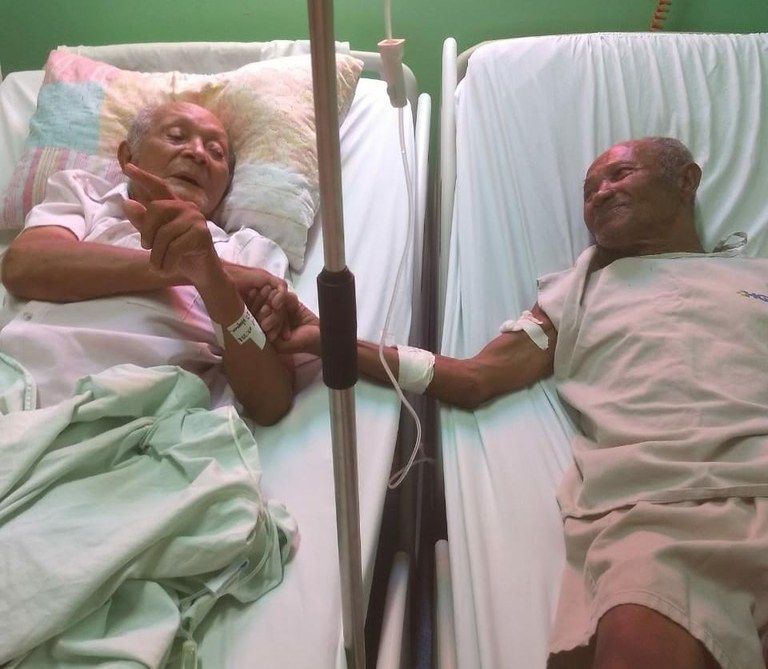 Encontro dos irmãos 15 anos depois promovido pelo Hospital de Taperoá.jpeg Encontro dos irmãos 15 anos depois promovido pelo Hospital de Taperoá.jpeg