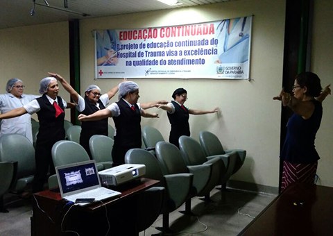 ses-Hospital-de-Trauma-da-Capital-promove-treinamentos-para-copeiros-3.jpeg