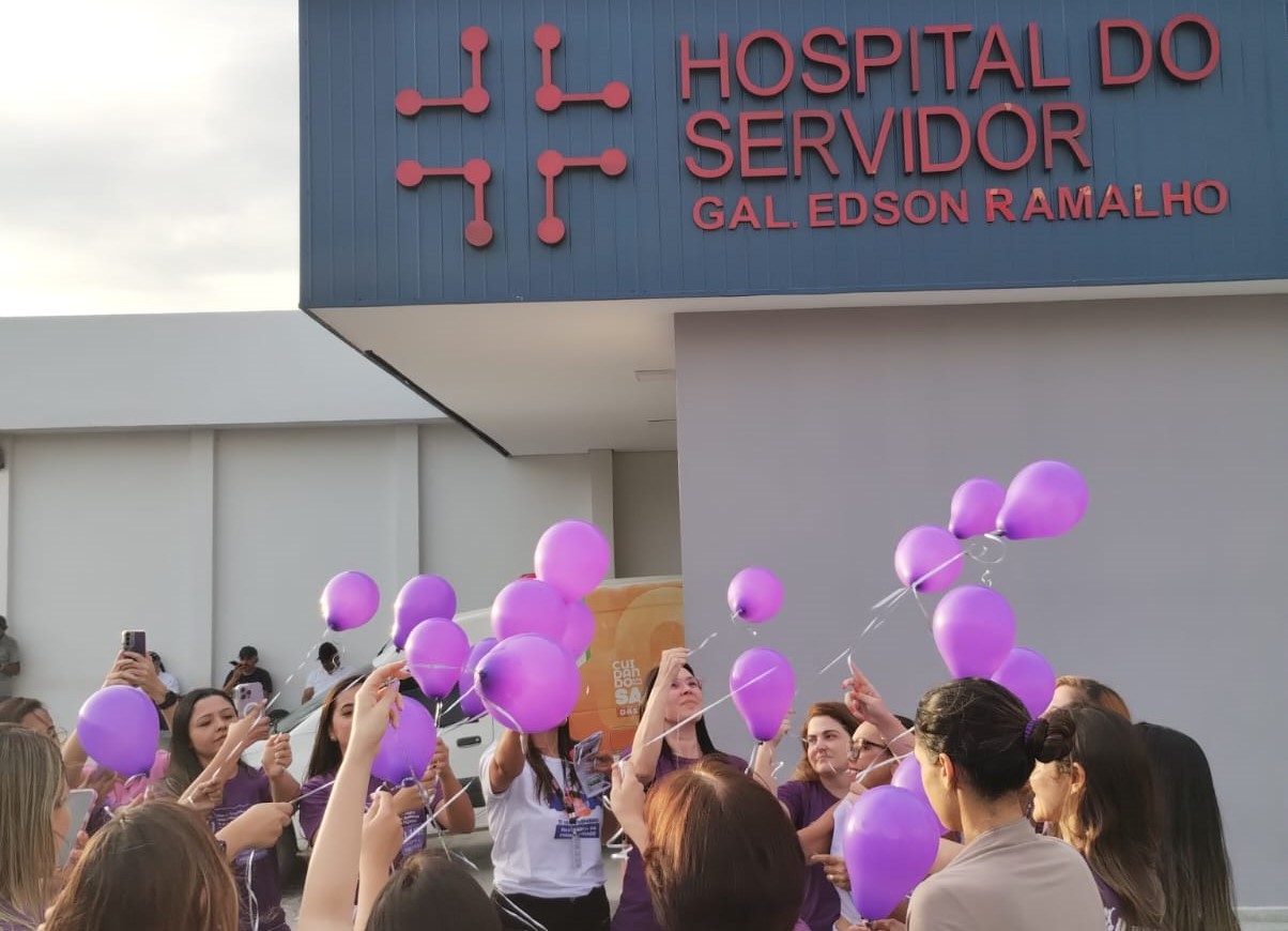Balões_novembro roxo (4).jpg