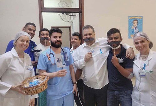 Funcionários-da-Urgência-abordados-pela-equipe-multidisciplinar-2.jpg Funcionários-da-Urgência-abordados-pela-equipe-multidisciplinar-2.jpg