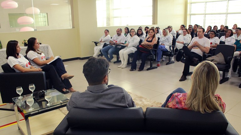 ses hosp metropolitano promove semana de infermagem (2).JPG