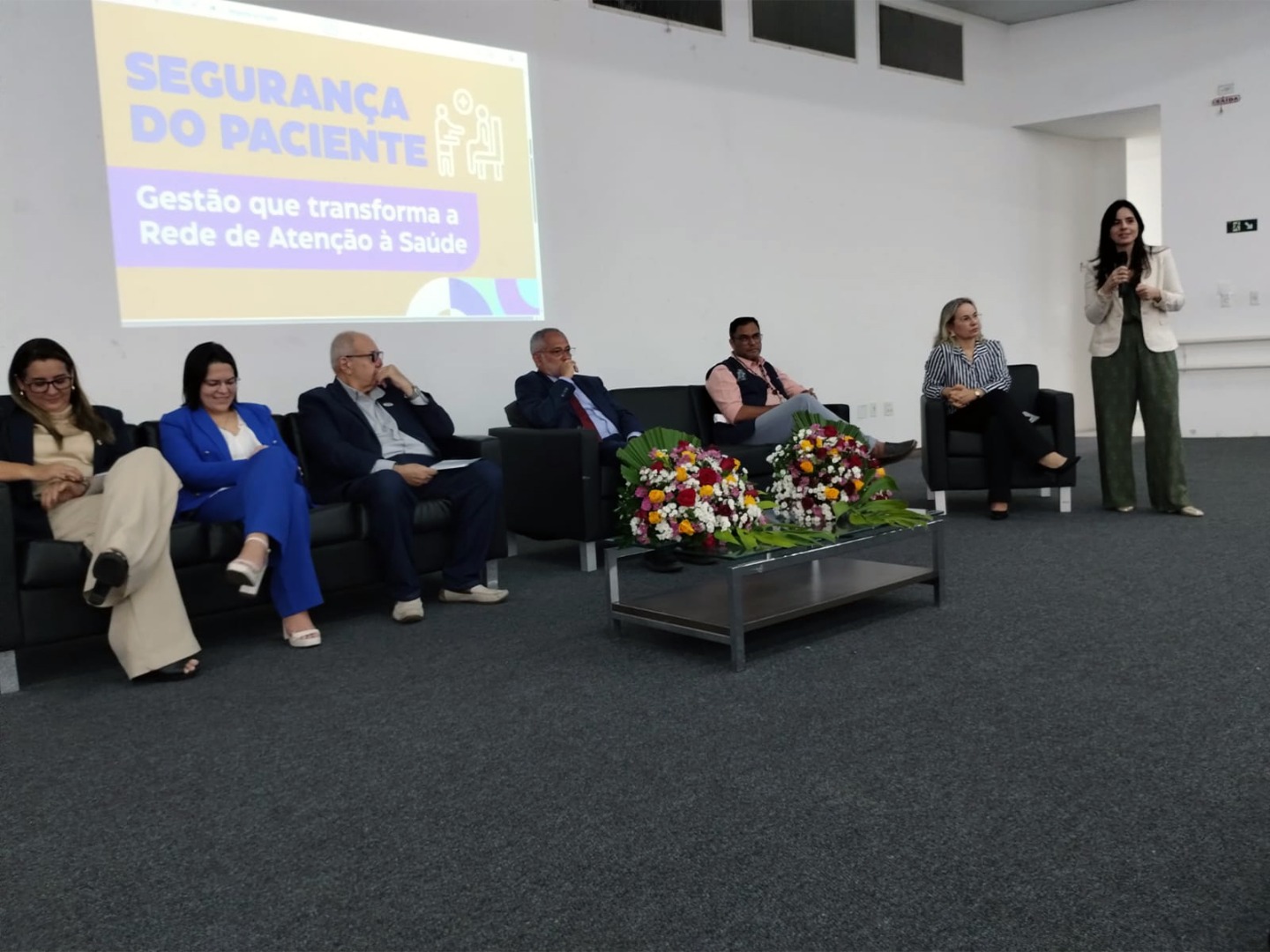 Karina Pires fala em Oficina sobre Segurança do Paciente (02).jpg