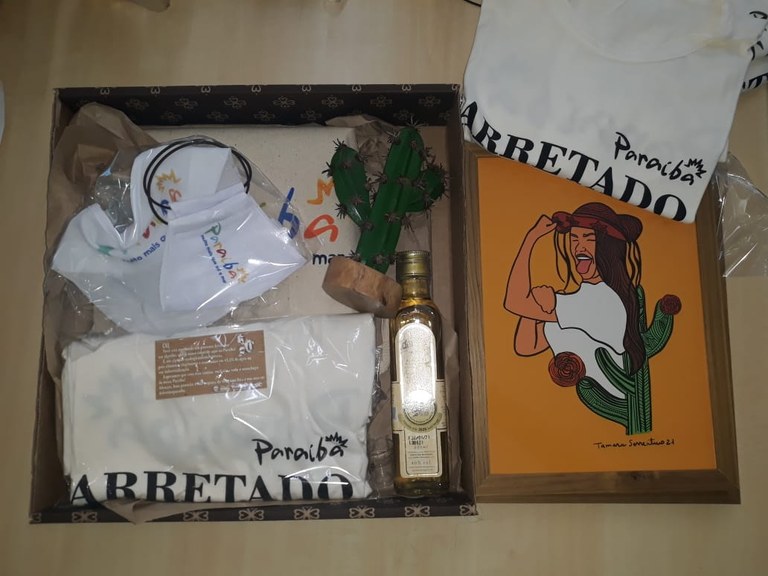 kit influencers PBTur.jpeg kit influencers PBTur.jpeg