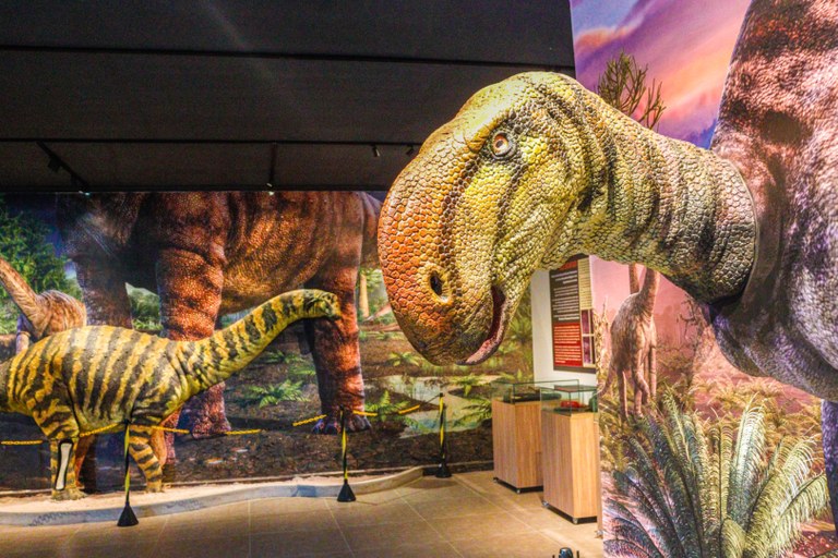 Mona_Vale_dos_Dinossauros_SMA-2025-Beatriz_Avelino-2260 (1).jpg