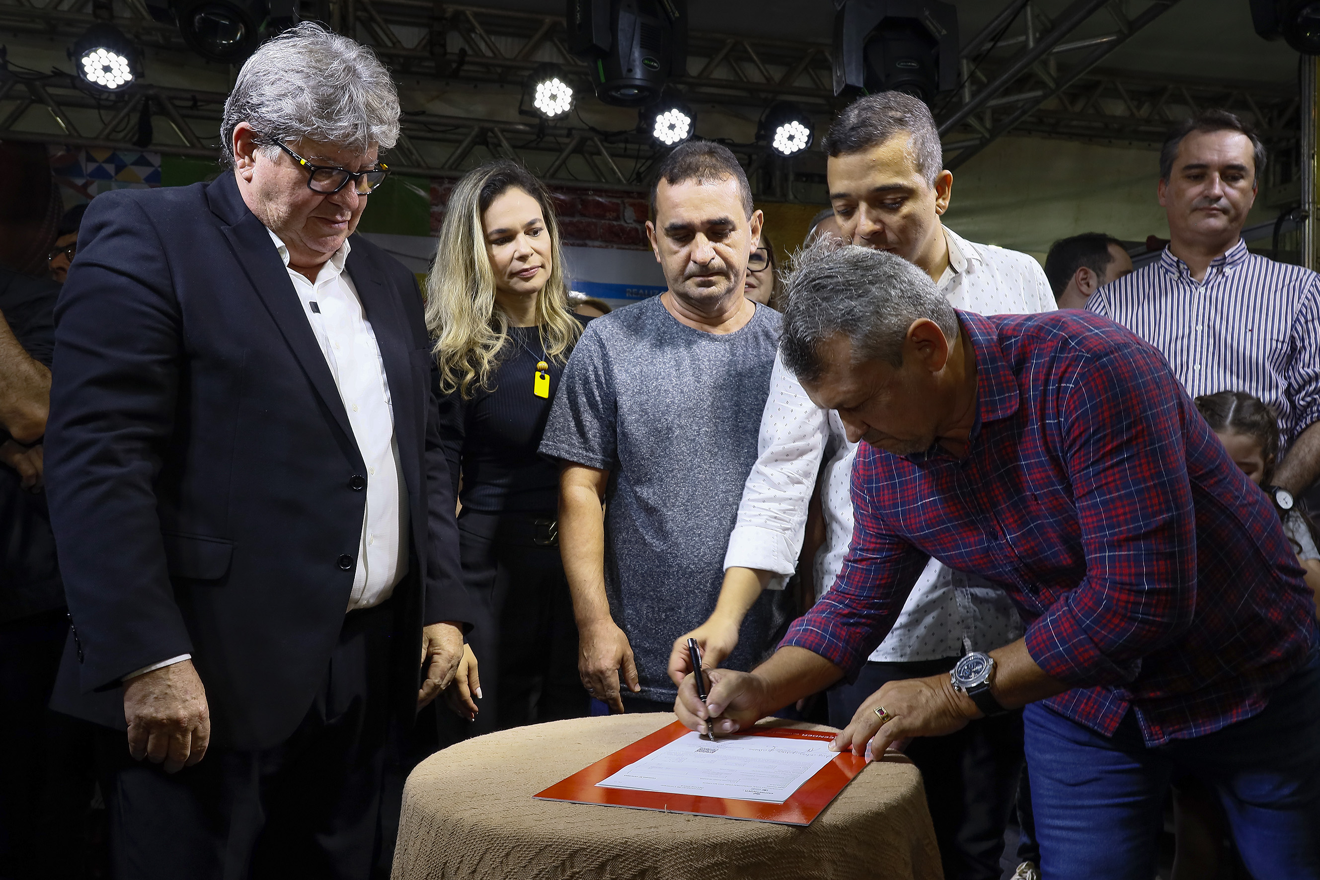 Abertura do Salao de Artesano em CG Foto Francisco França (5).JPG