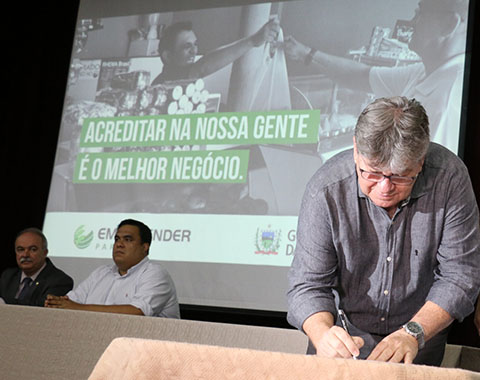 <built-in function id>