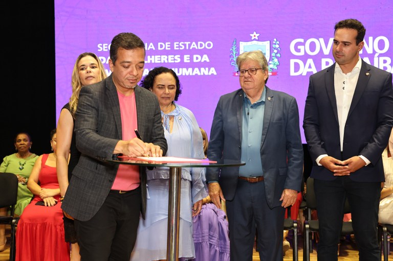 WhatsApp Image 2026-03-06 at 14.01.04-7.jpeg