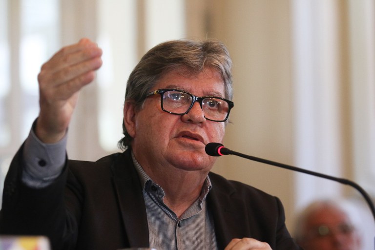 coletiva-foto Francisco França3.jpg