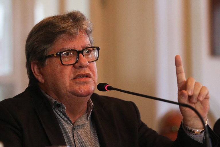 coletiva-foto Francisco França4.jpg