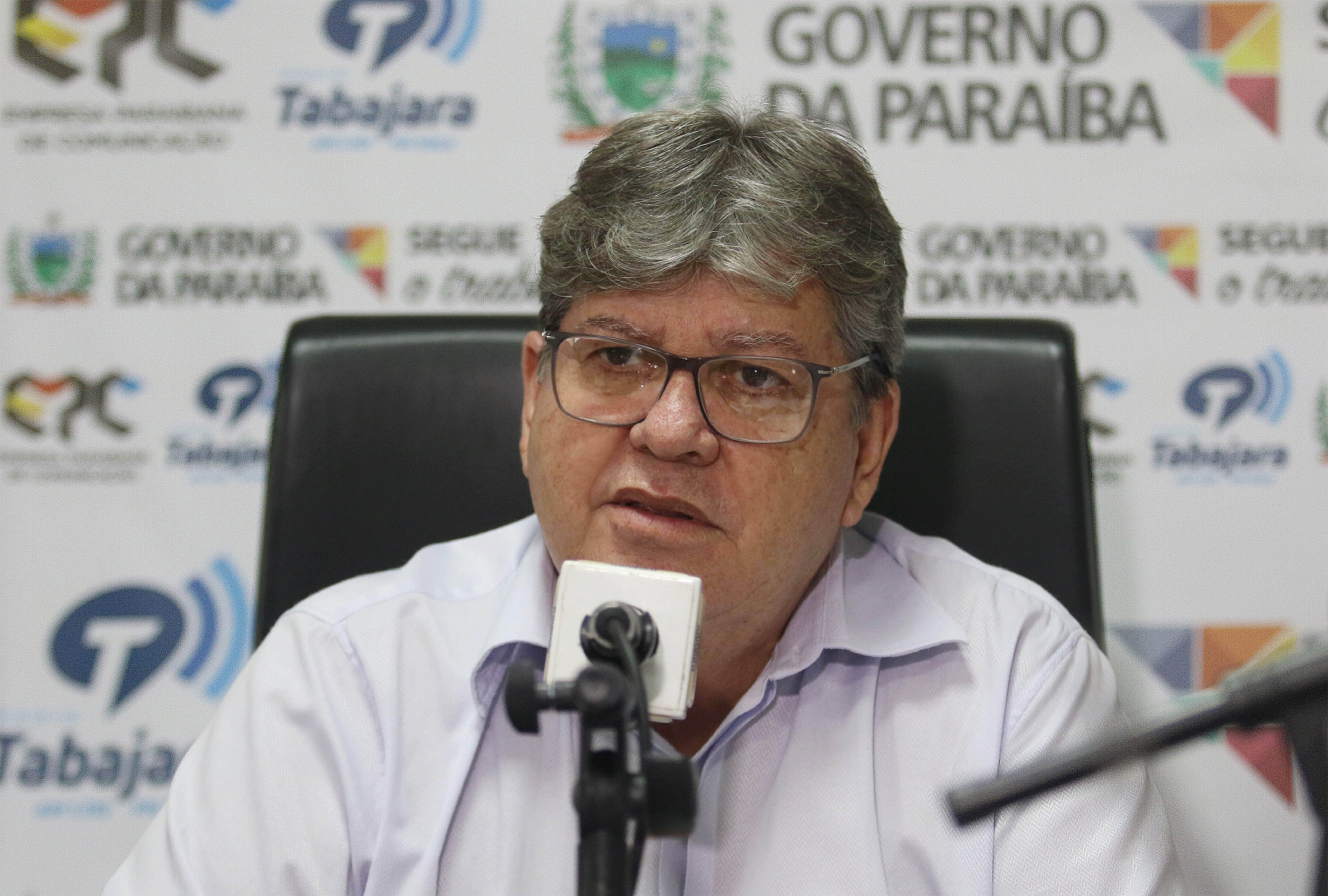 joao azevedo no programa fala governador_foto francisco franca (1).jpg