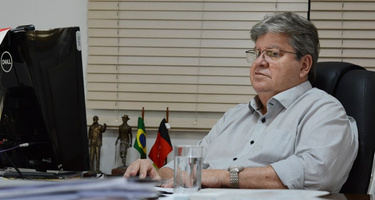 conversa com o governador-julho-francisco frança3.jpg conversa com o governador-julho-francisco frança3.jpg
